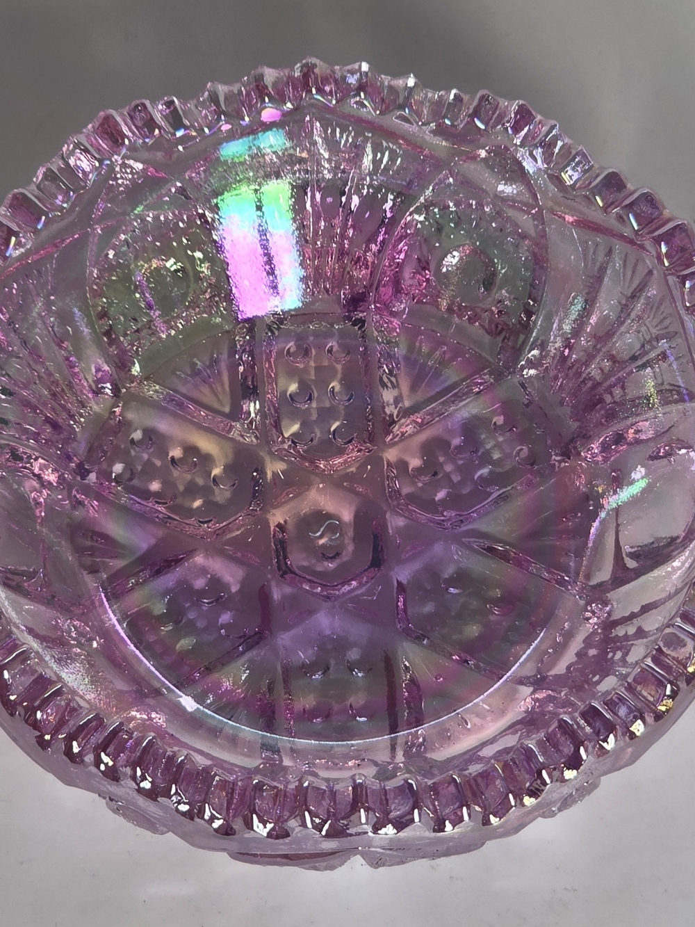 L.E Smith Iridescent Pink Glass Decorative 2 Handled Dish